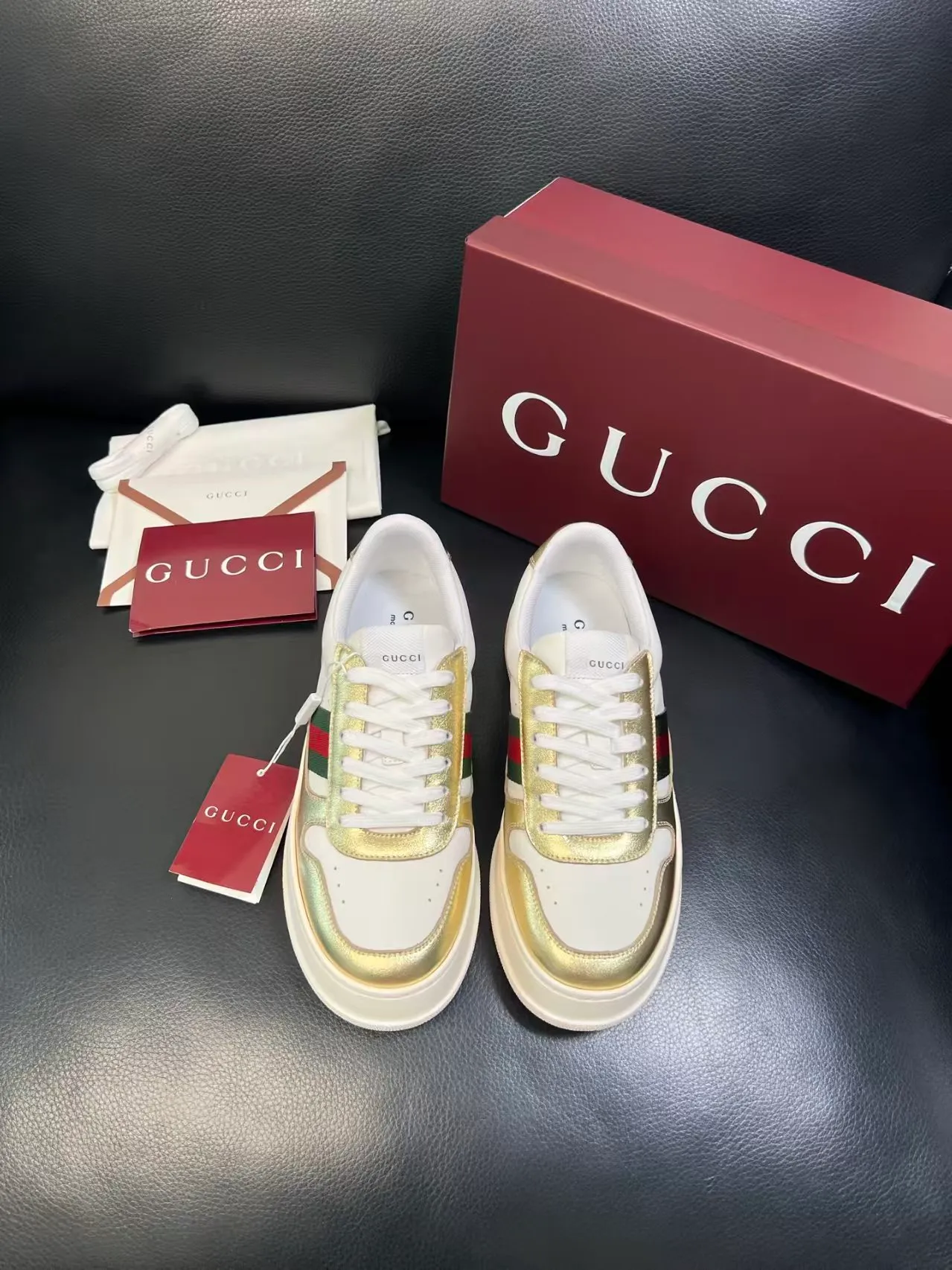 Men's Men's Shoes💰440【New Style】🎍🎍New Gucci Men's Shoes GUCCI [Lightning] The latest shoes are shipped. Original quality, fashionable, special materials, inner mesh, brand new packaging. The foot feels super comfortable and the workmanship is impeccable. Size: 38-45